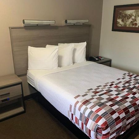 Red Roof Inn Princeton - Ewing Лорънсвил Екстериор снимка