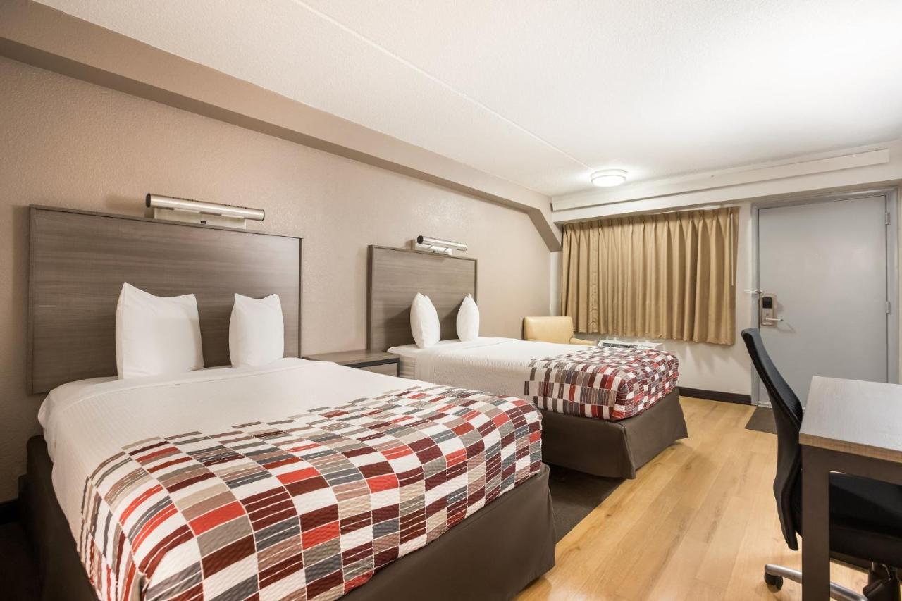 Red Roof Inn Princeton - Ewing Лорънсвил Екстериор снимка
