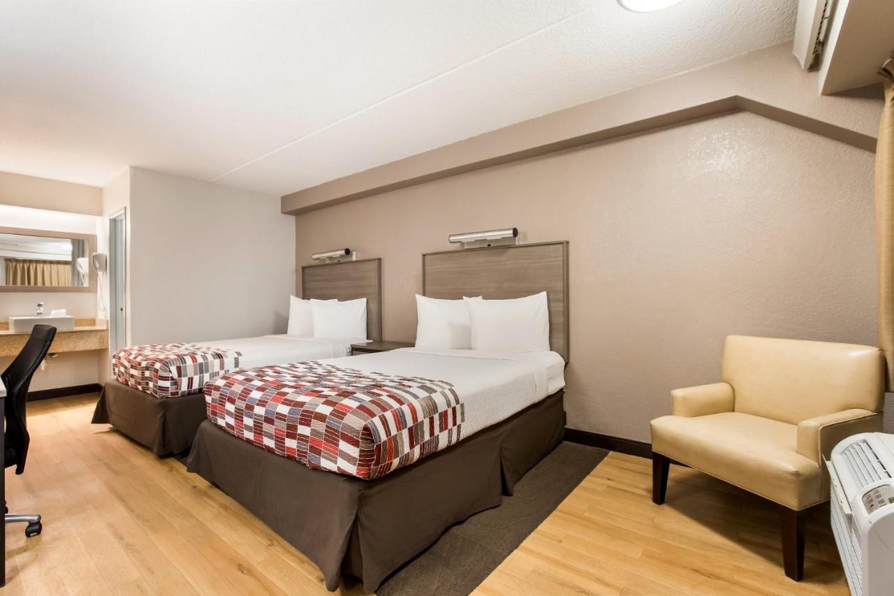 Red Roof Inn Princeton - Ewing Лорънсвил Екстериор снимка